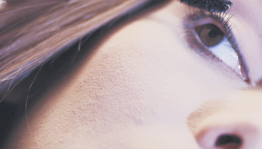 Forget the fake eyelashes and instead create bold eyes with mascara.