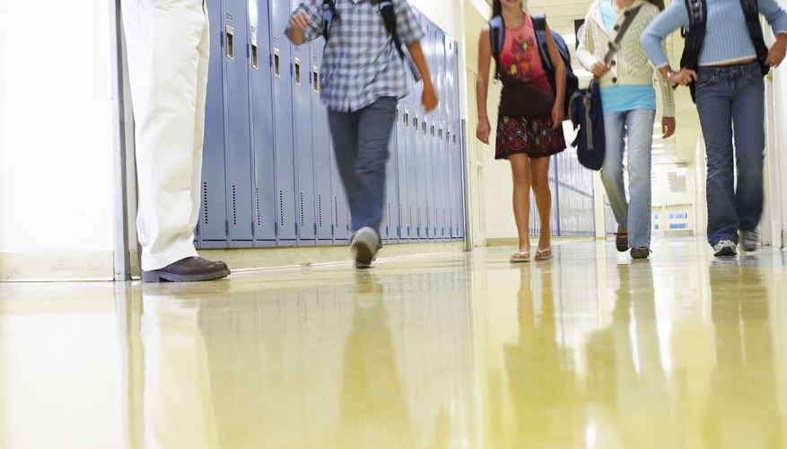 There are many leadership games appropriate for middle school students.
