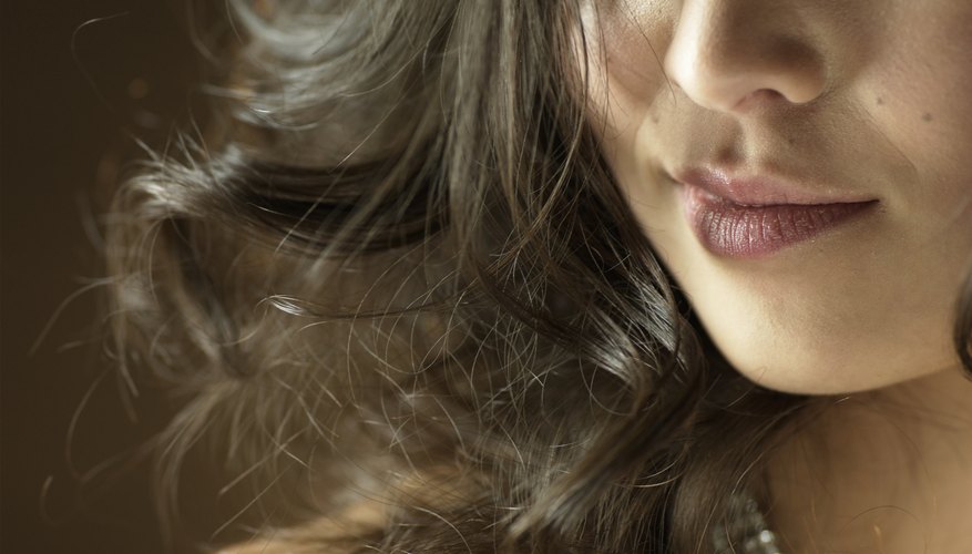 Score a shine-free face with the right makeup.
