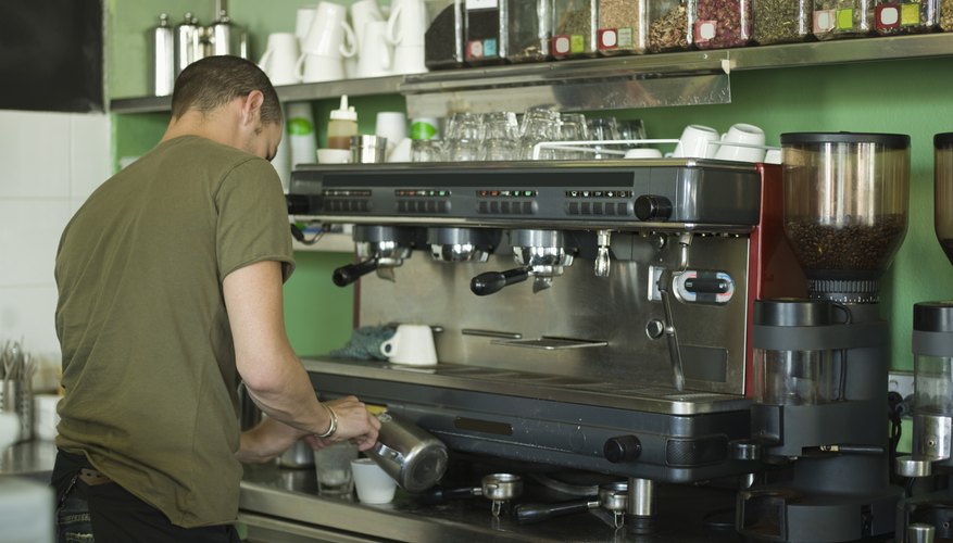 Monta las piezas de tu nuevo tostador de café comercial.