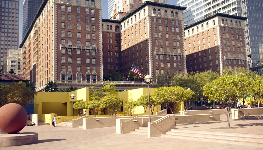 You can sublease your apartment successfully if you follow certain guidelines.