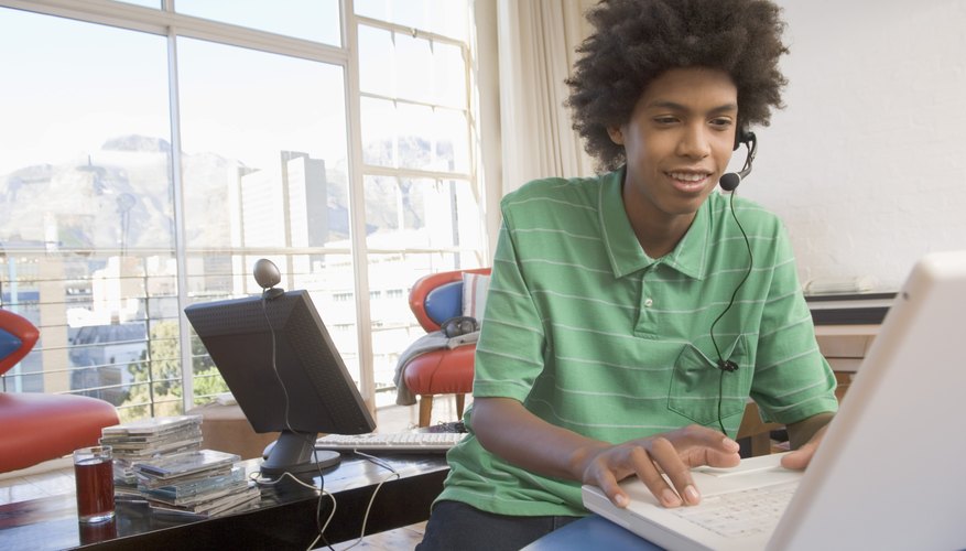 How to Apply to College After a Deadline