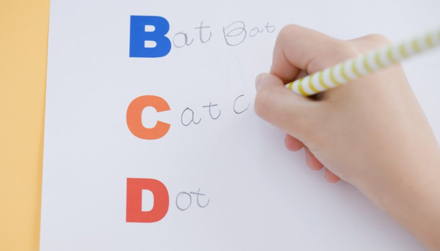 Comparing similar-looking words with different vowel sounds helps students recognize the differences.