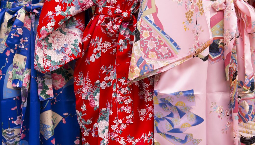 Omamori charms, which resemble kimono fabric, are used to decorate backpacks, keychains and luggage.