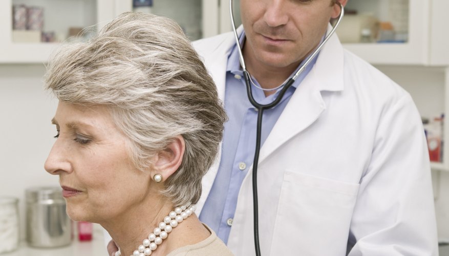 Los beneficios médicos atraen a buenos empleados.