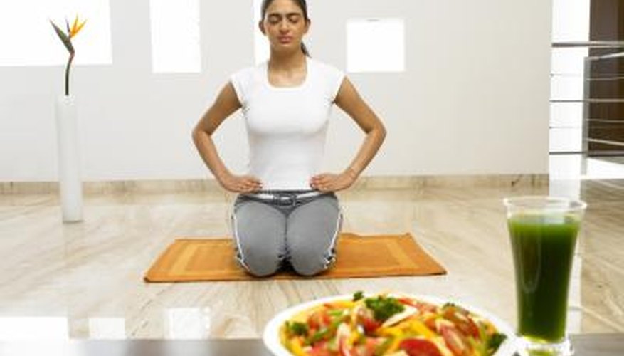 Йога еда. Здоровое питание йога. Медитация пища. Здоровое питание медитация. Медитация с едой.