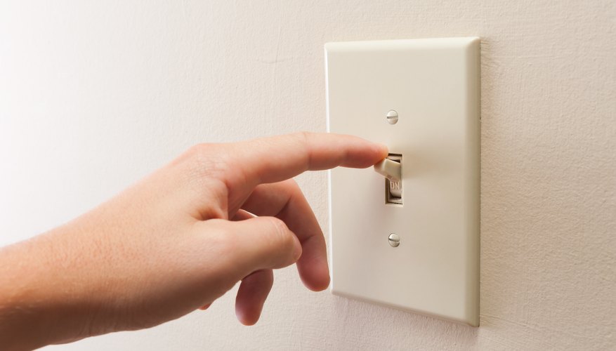 How to Conserve Energy in Our Daily Life | Sciencing