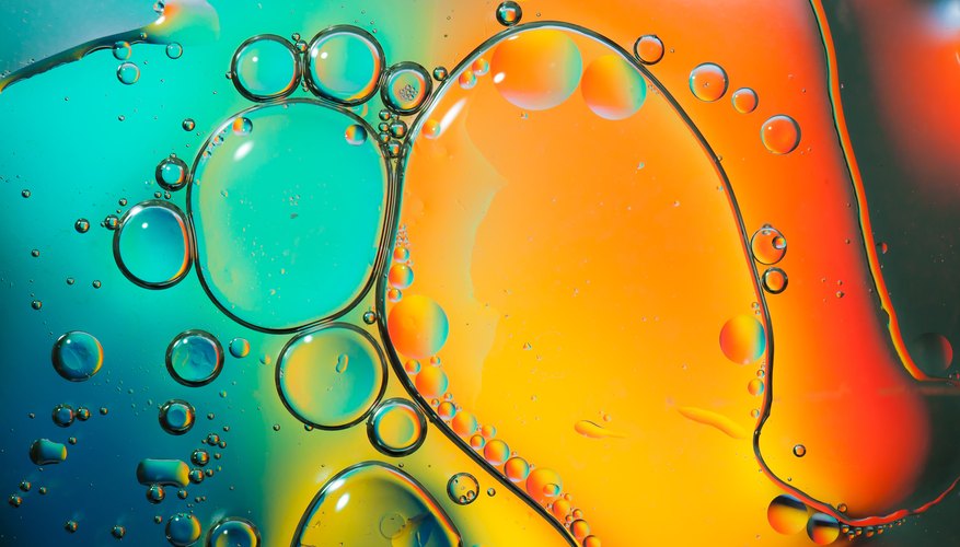 Substances That Won't Dissolve in Water | Sciencing