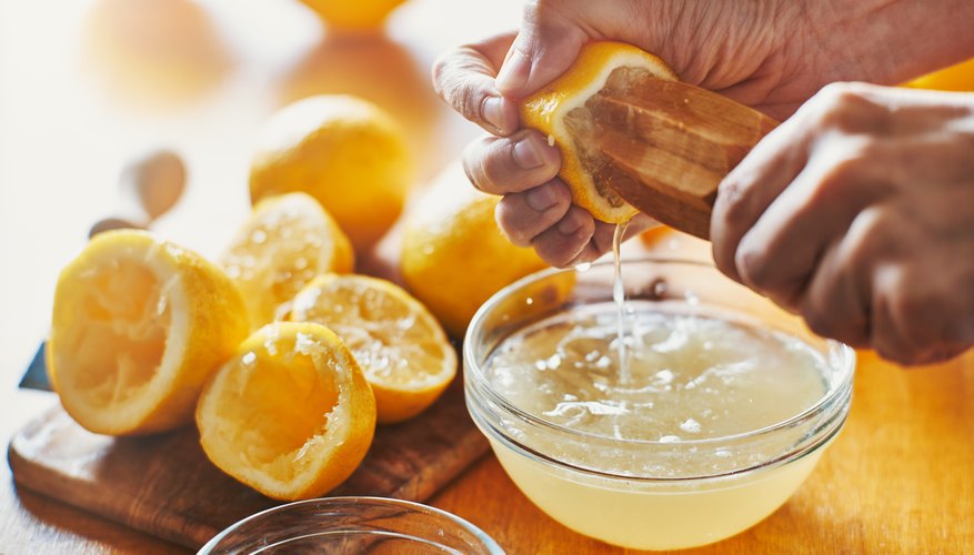 Hazards of Citric Acid | Sciencing