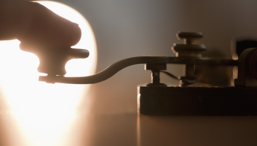 10 Facts About the Invention of the Telegraph