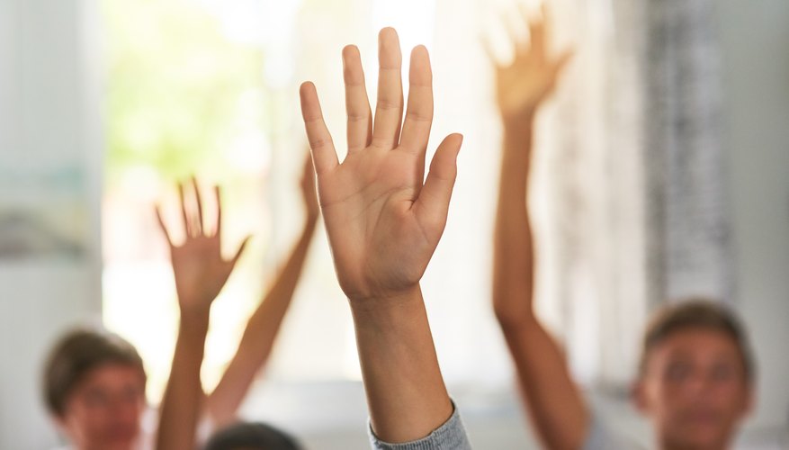 What Grades Does a Student Need to Make the Middle School Honor Roll?