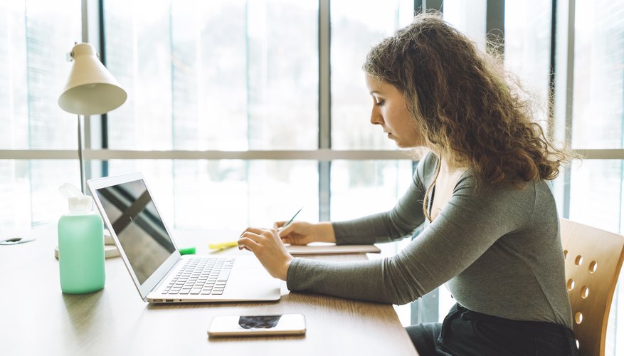 How to Start a Critical Evaluation Essay
