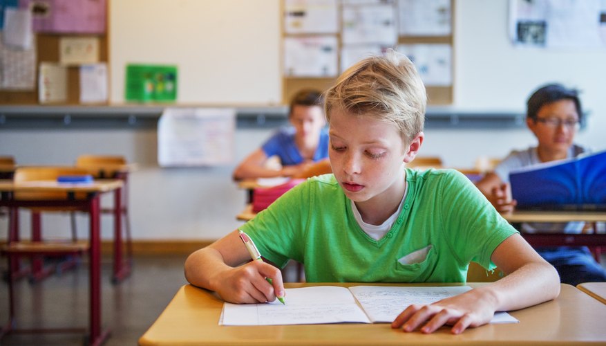 How to Write a Letter to Be Admitted Into a School That Is Not in Your School Zone Area
