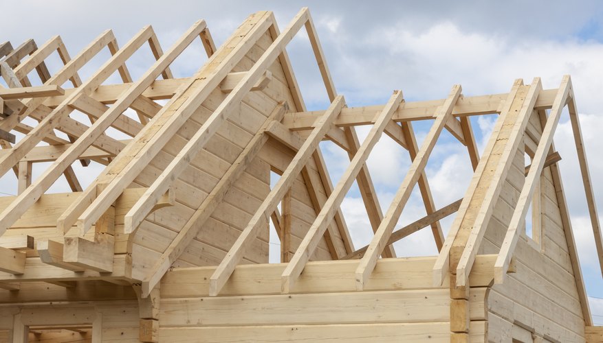 How to Calculate Roof Truss Dimensions | Sciencing