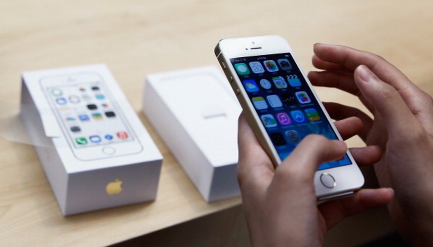 Status bar icons show you what your iPhone's doing at any given time.