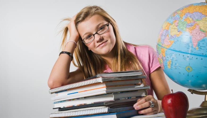 Maximize your IQ with brain-boosting habits.