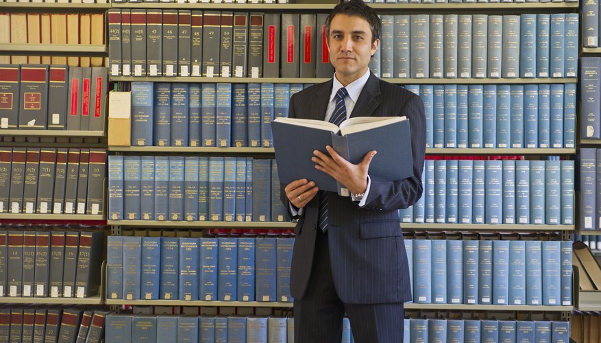 How to Write an Opening Argument for a Mock Trial