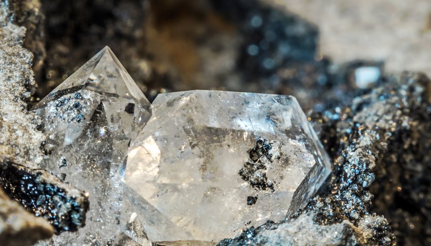 Rough diamonds in kimberlite 