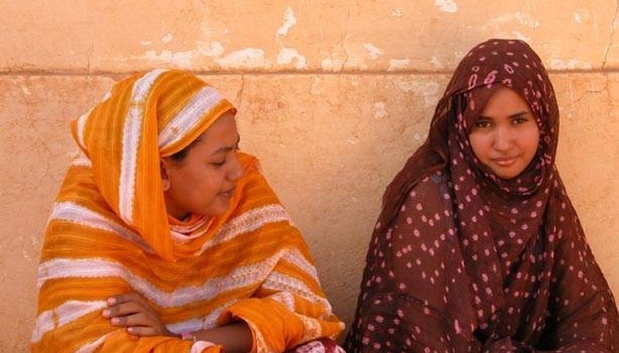 Two Mauritanian women