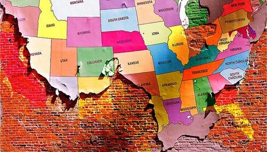 Kids learn about maps!