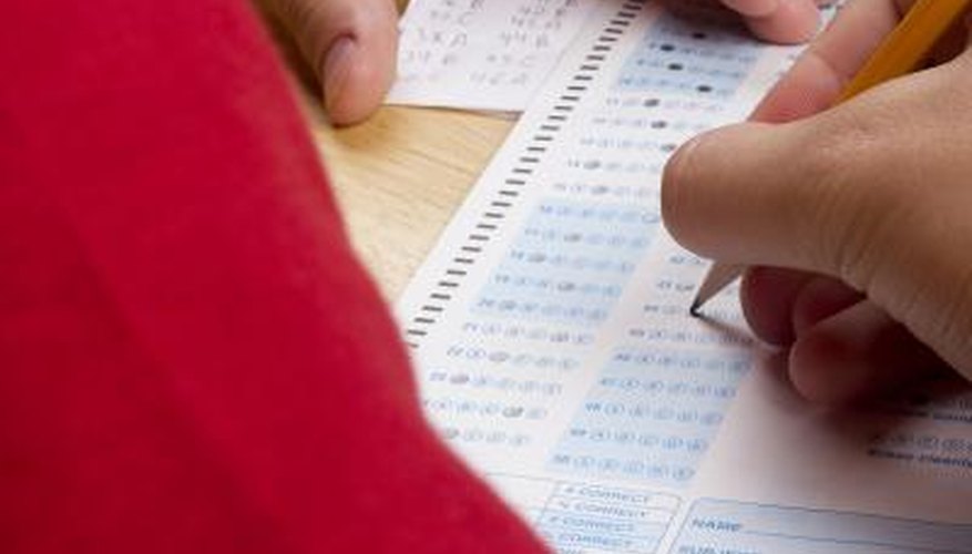 student filling out multiple choice quiz