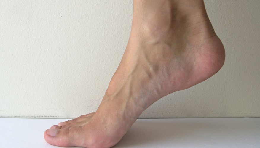 How To Soak A Swollen Ankle In Epsom Salt Healthy Living