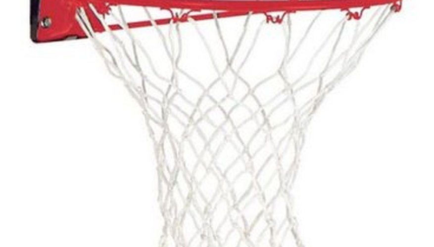 Canasta de baloncesto montable estándar.