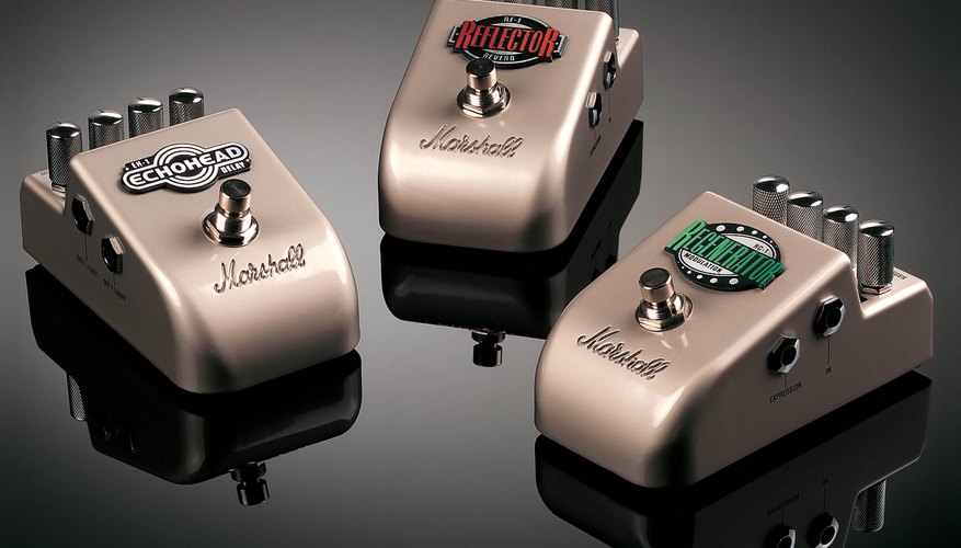 Pedales de efectos para guitarra.