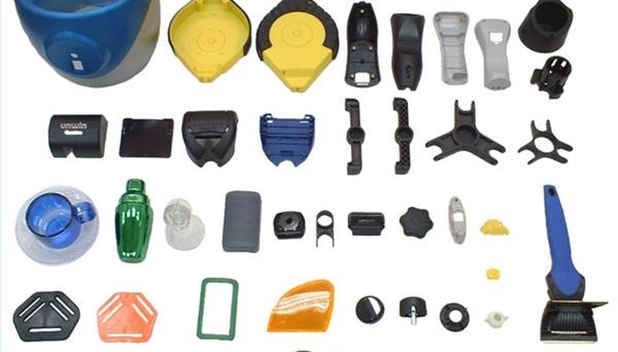 Photo Credit: http://www.allproducts.com/traffic/hyperwell/48-plastic_molding_parts.html, http://www.eod.gvsu.edu/eod/manufact/manufact-213.html, http://alexpb.com/notes/articles/category/manufacturing/ The Plastic Manufacturing Process