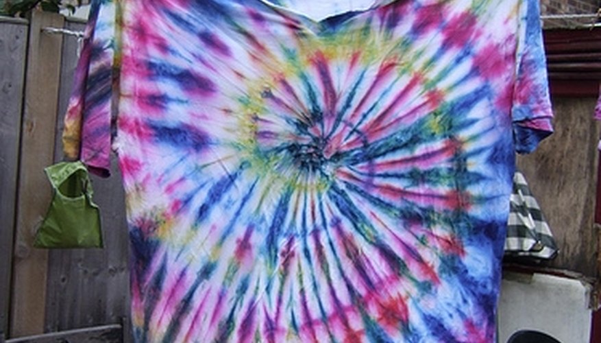 ways to tie dye your shirt