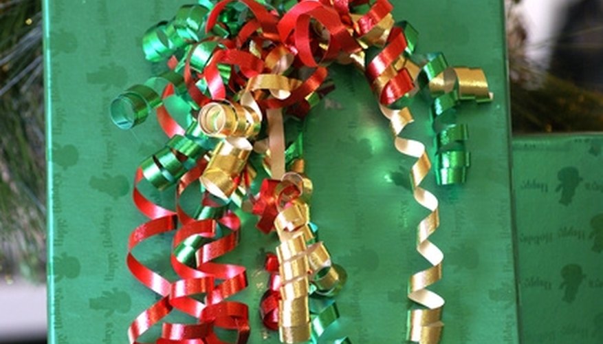 Keep romance in mind for Christmas gifts. Keep romance in mind for Christmas gifts.