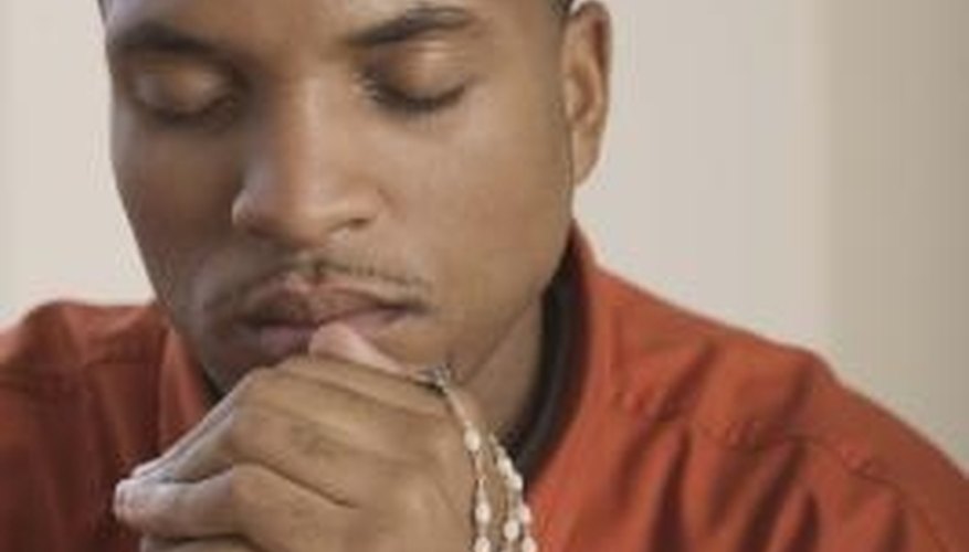 Prayer keeps Christians focused on what is important while dating. Prayer keeps Christians focused on what is important while dating.