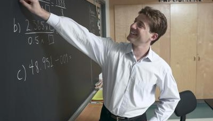 Photo Credit: Hemera Technologies/AbleStock.com/Getty Images Calculate an average by finding the mean, median or mode.