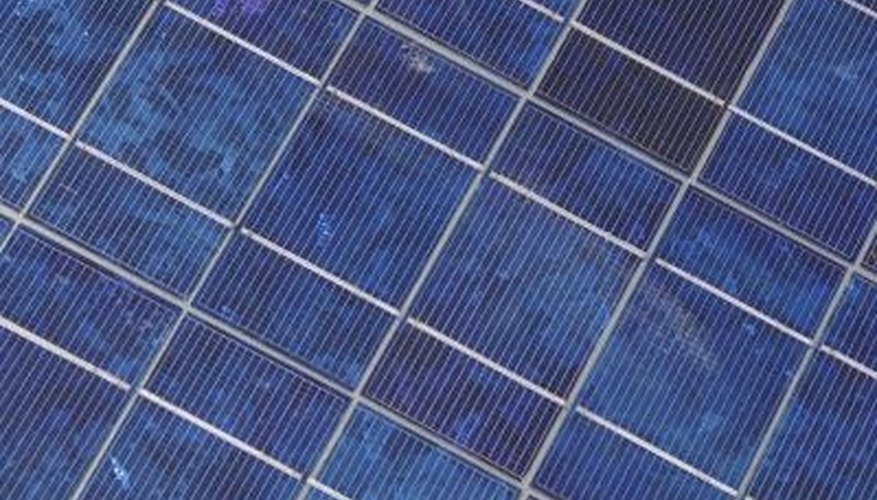 Photo Credit: Jupiterimages/Photos.com/Getty Images Build your own solar cell out of easily obtainable materials.