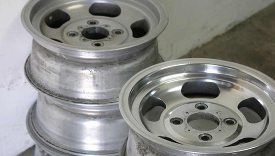 Clean Aluminum MAG Wheels Clean Aluminum MAG Wheels