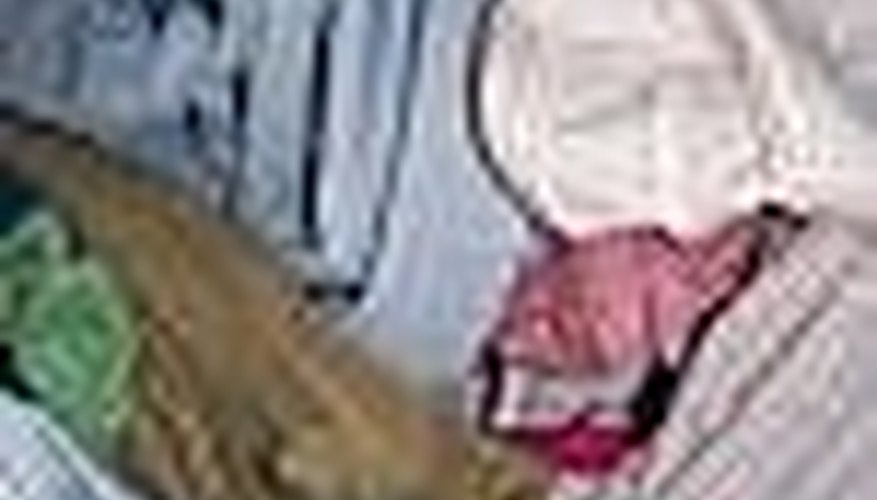 Value Donated Clothes for a Tax Deduction