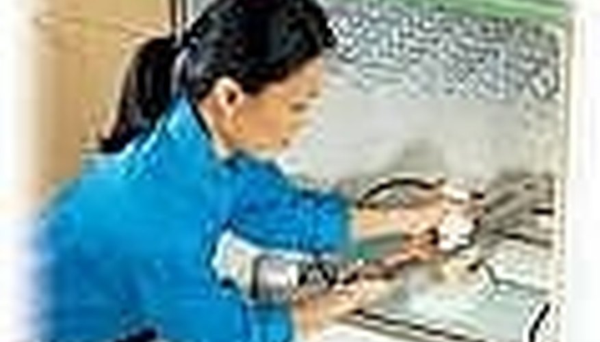 How to Fix a Dishwasher How to Fix a Dishwasher