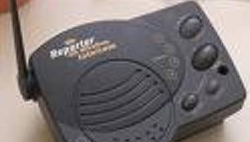 Desktop wireless intercom system Desktop wireless intercom system