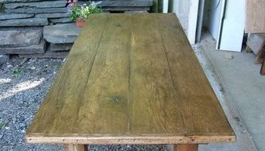 Fill knicks and spaces with wood filler prior to painting. Fill knicks and spaces with wood filler prior to painting.