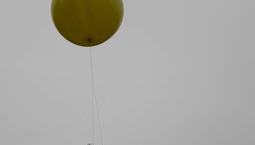 Photo Credit: http://www.flickr.com/photos/dan4th/2497579031 The History of Weather Balloons