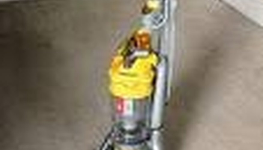 Dyson Vacuums Vs. Hoover Dyson Vacuums Vs. Hoover