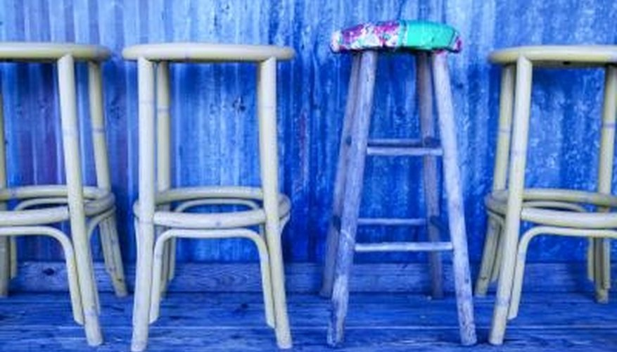 Refinish old bar stools to update your decor. Refinish old bar stools to update your decor.