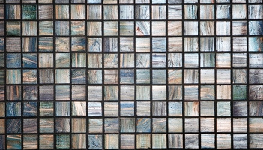 Mosaic tiles come in many beautiful styles and patterns. Mosaic tiles come in many beautiful styles and patterns.