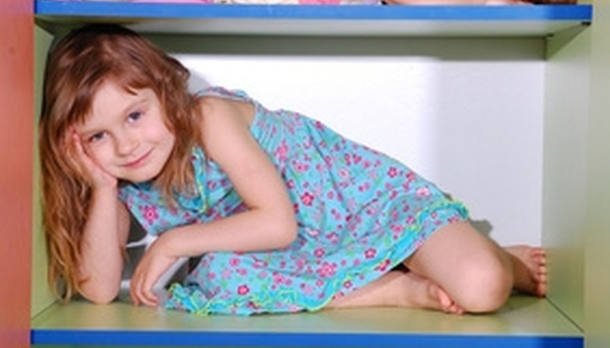 Shelves are often used to display valuables. Shelves are often used to display valuables.
