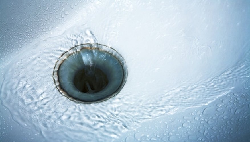 Rinse away dirt and cleaner. Rinse away dirt and cleaner.