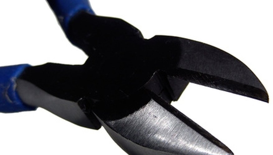 Diagonal pliers/Wire cutters Diagonal pliers/Wire cutters