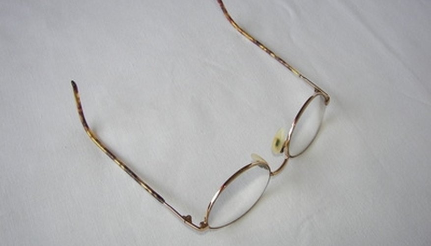 Crazy glue can be used to piece broken glasses back together. Crazy glue can be used to piece broken glasses back together.