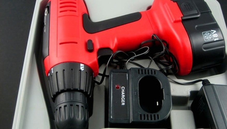 Battery powered drill-driver Battery powered drill-driver