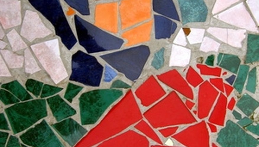 Get really creative with broken tile pieces. Get really creative with broken tile pieces.