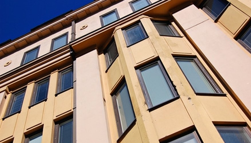 Due to their smaller sizes, townhouses are often a challenge to decorate. Due to their smaller sizes, townhouses are often a challenge to decorate.